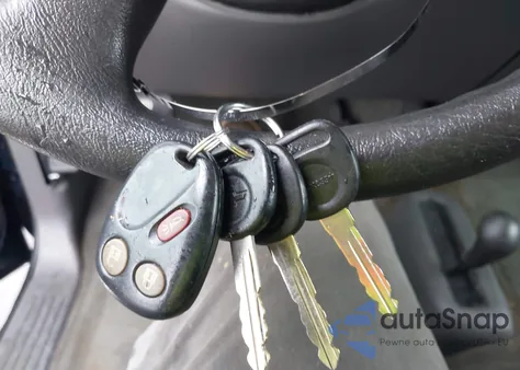 2006 Chevrolet Silverado 1500 Ls from USA, damaged, VIN 2GCEK13V761233982